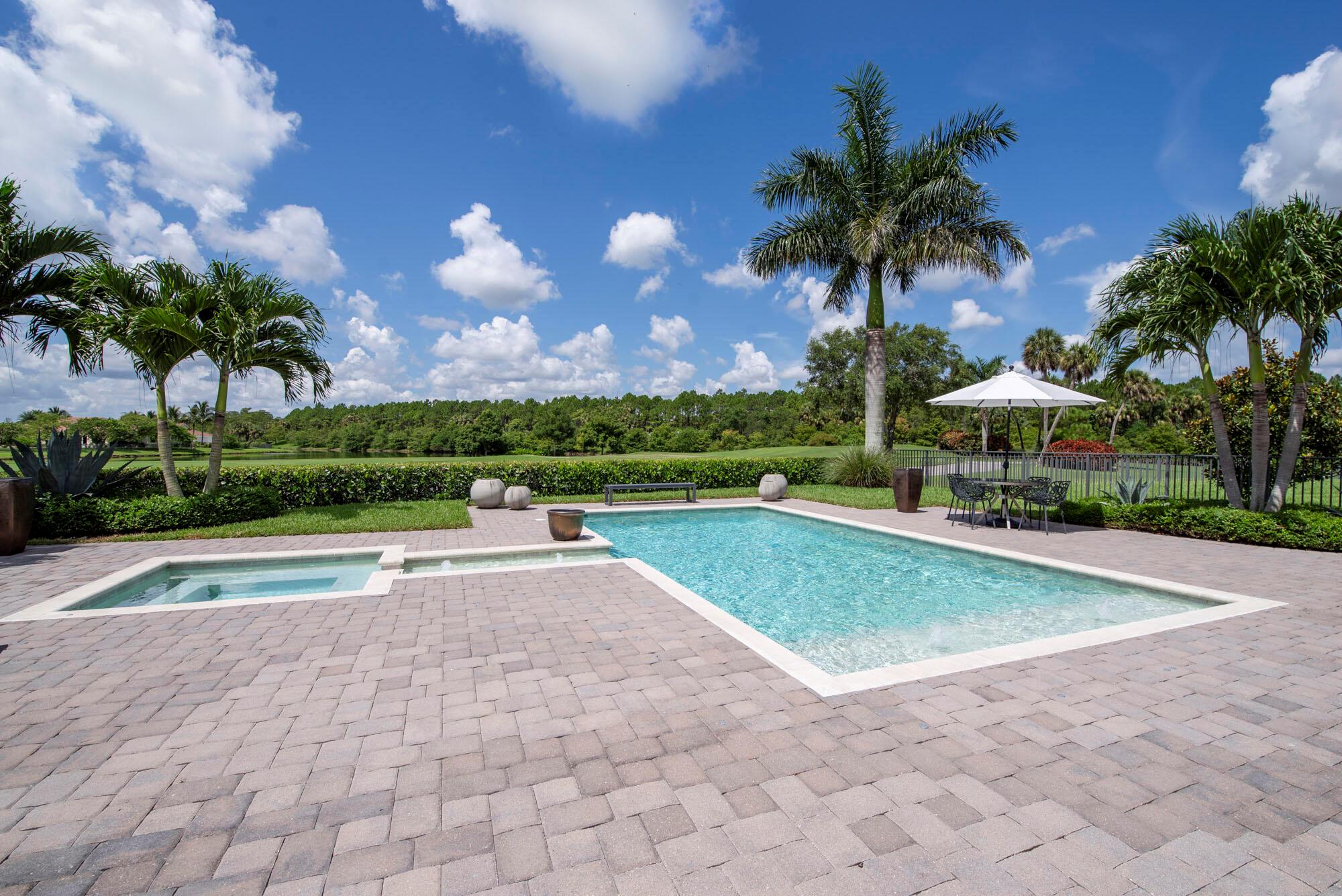 Jupiter Country Club - Residential