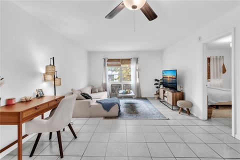 1950 N Andrews Ave 210D Wilton Manors FL 33311