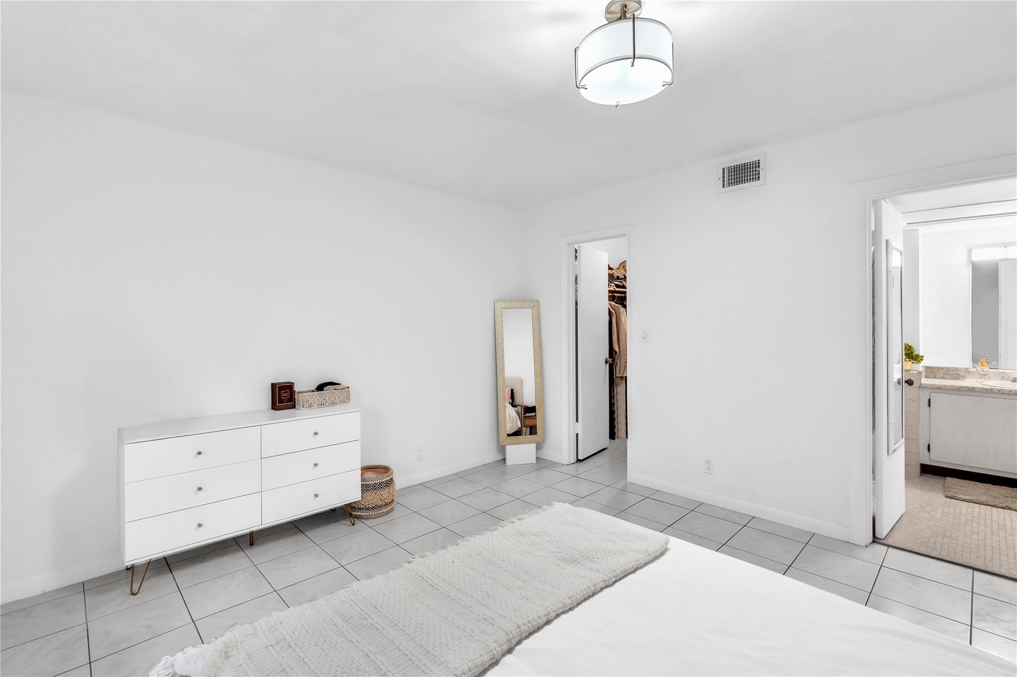 MANOR GROVE VILLAGE ONE I - Residential