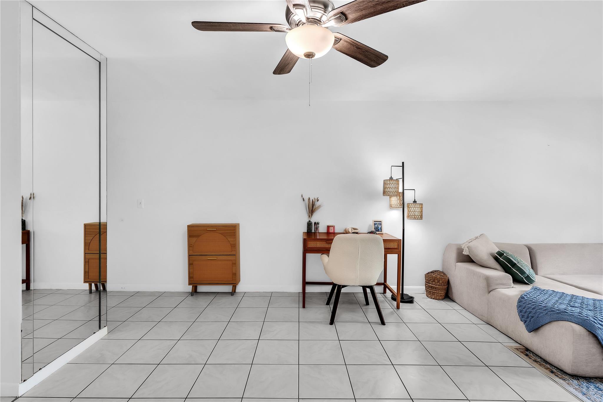 MANOR GROVE VILLAGE ONE I - Residential