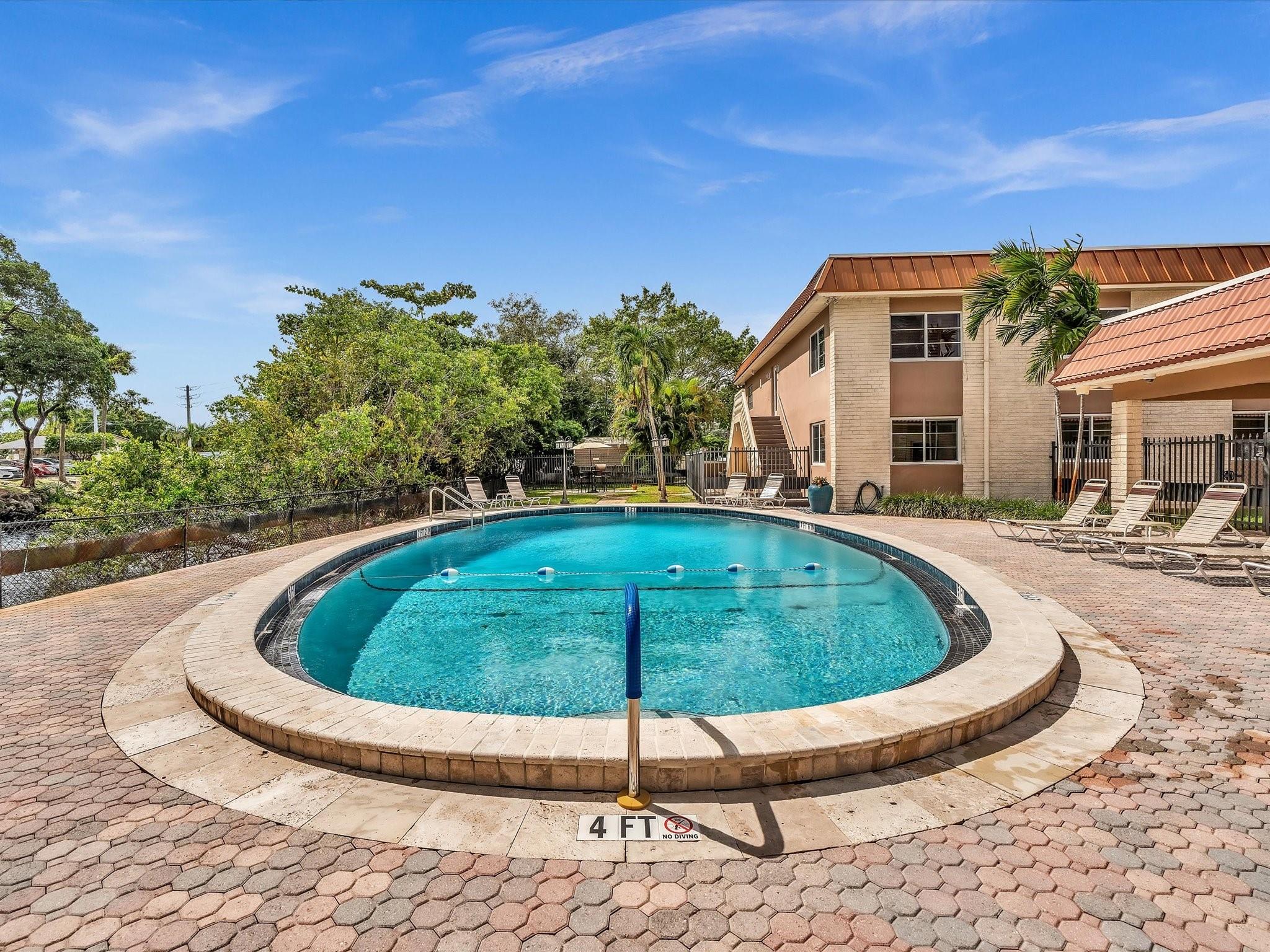 MANOR GROVE VILLAGE ONE I - Residential