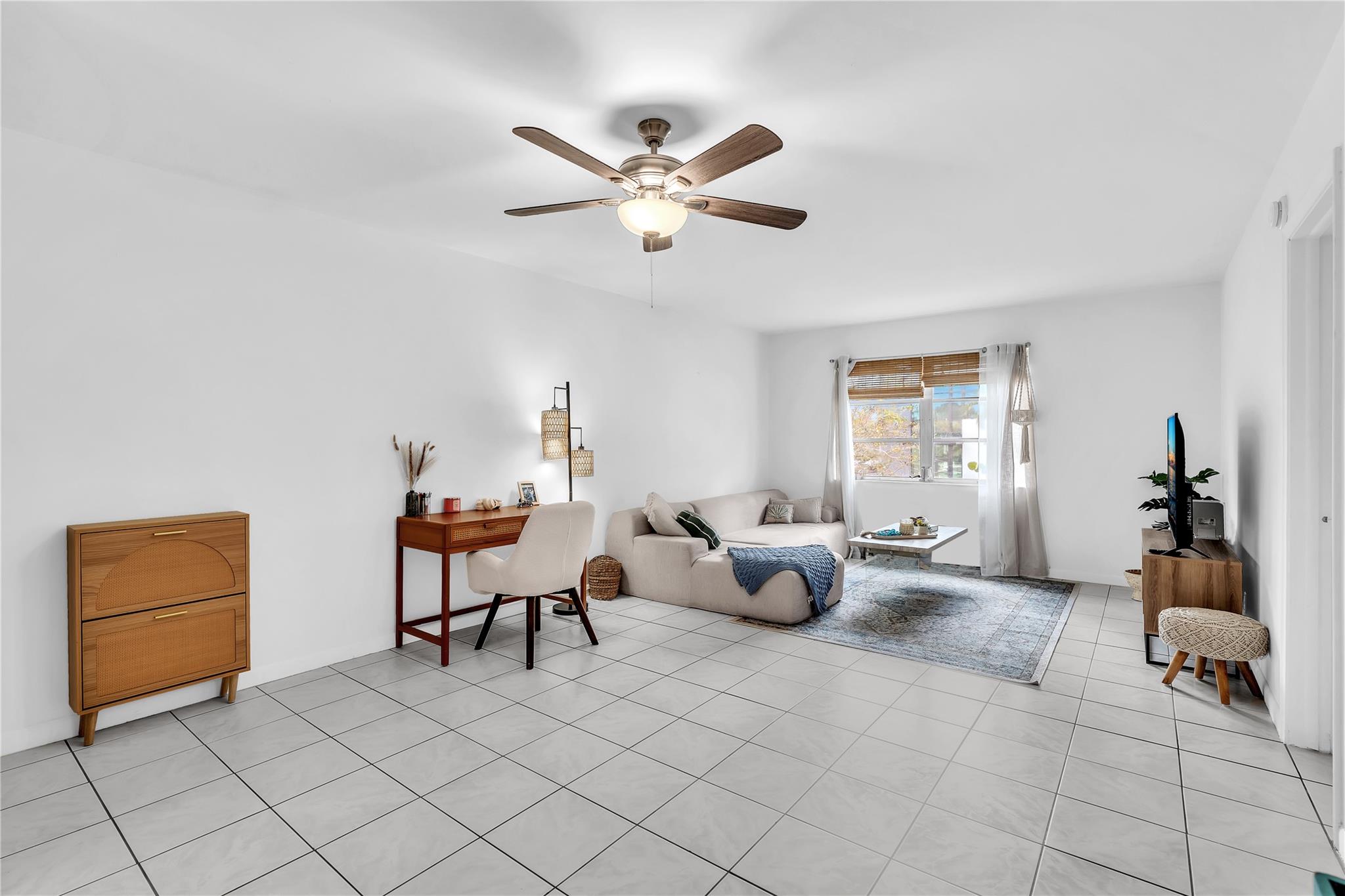 MANOR GROVE VILLAGE ONE I - Residential