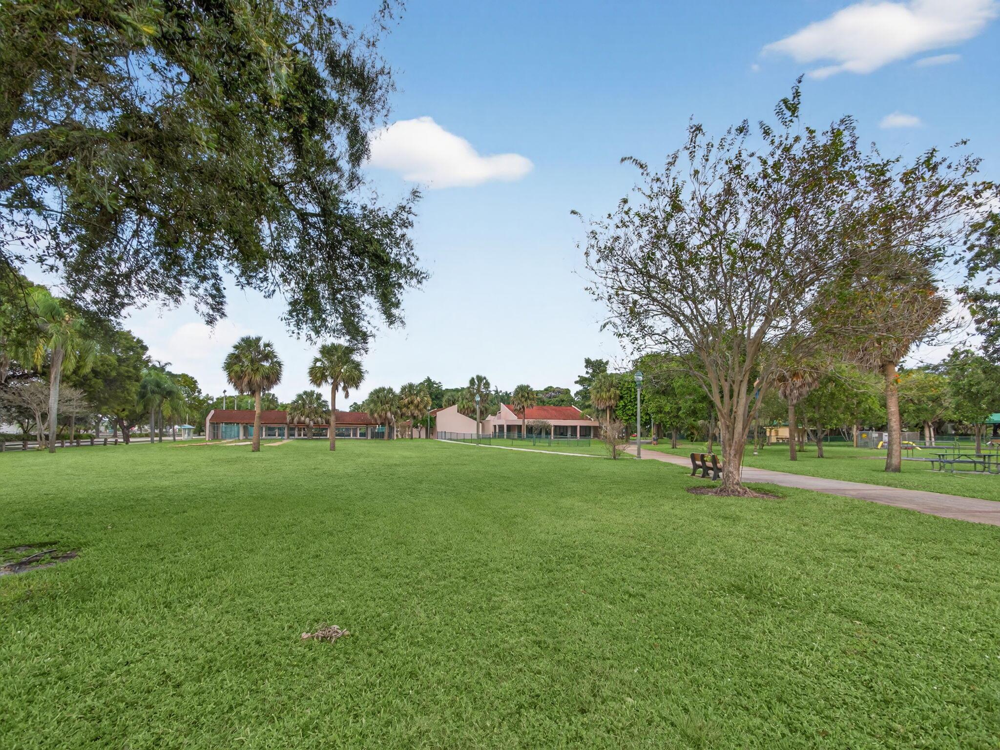 Convention Center Townhom - Residential Lease