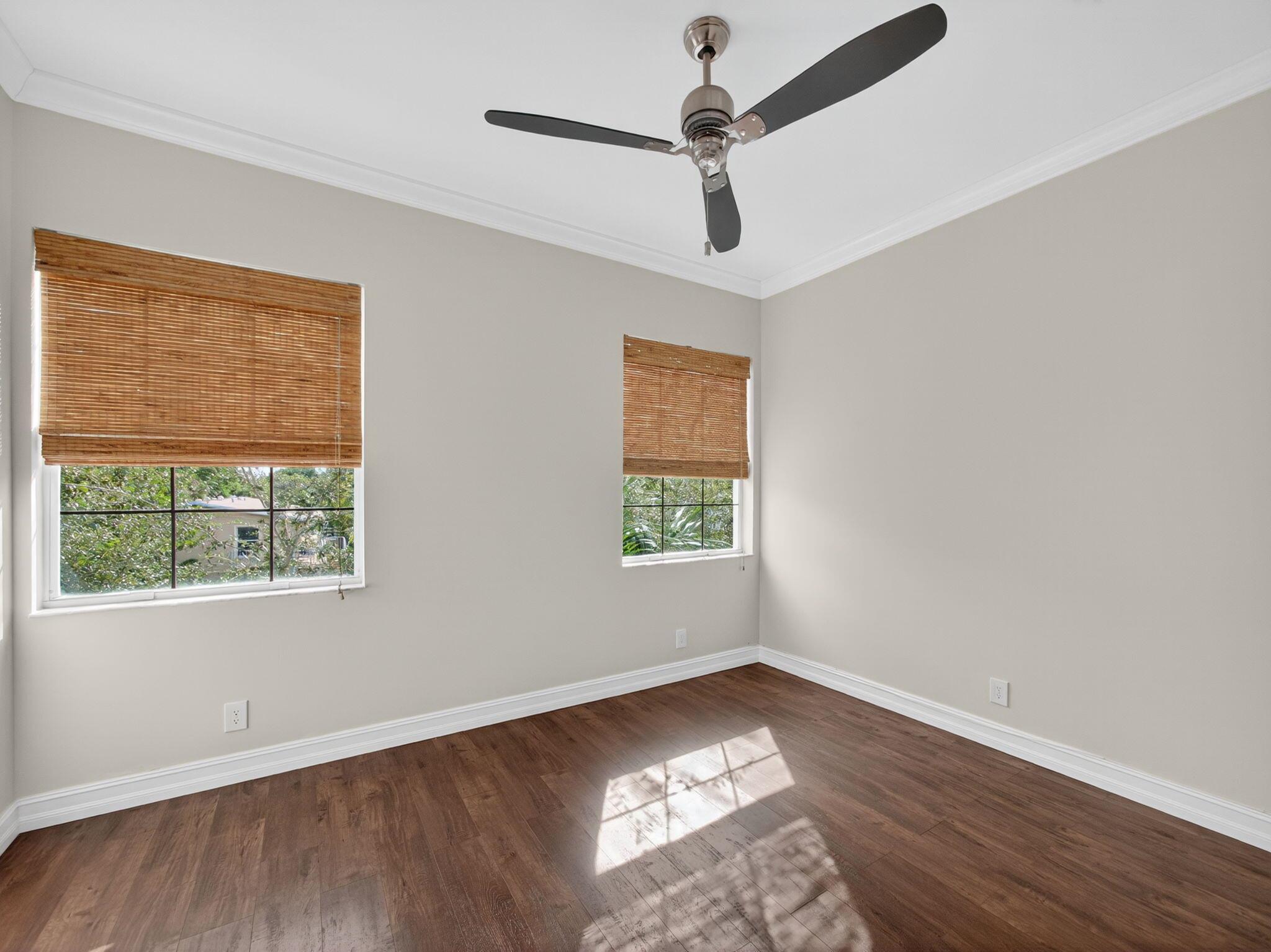 Convention Center Townhom - Residential Lease