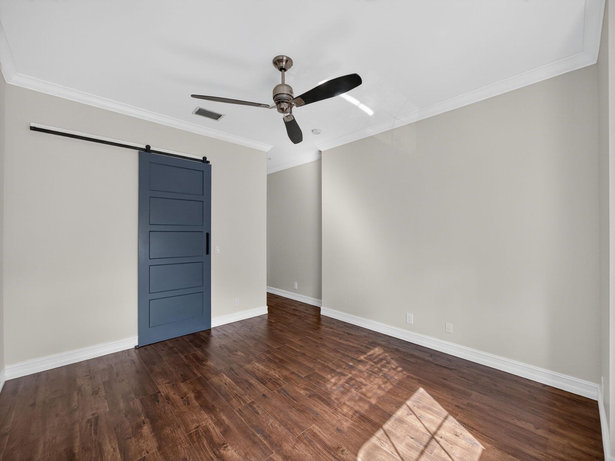 Convention Center Townhom - Residential Lease