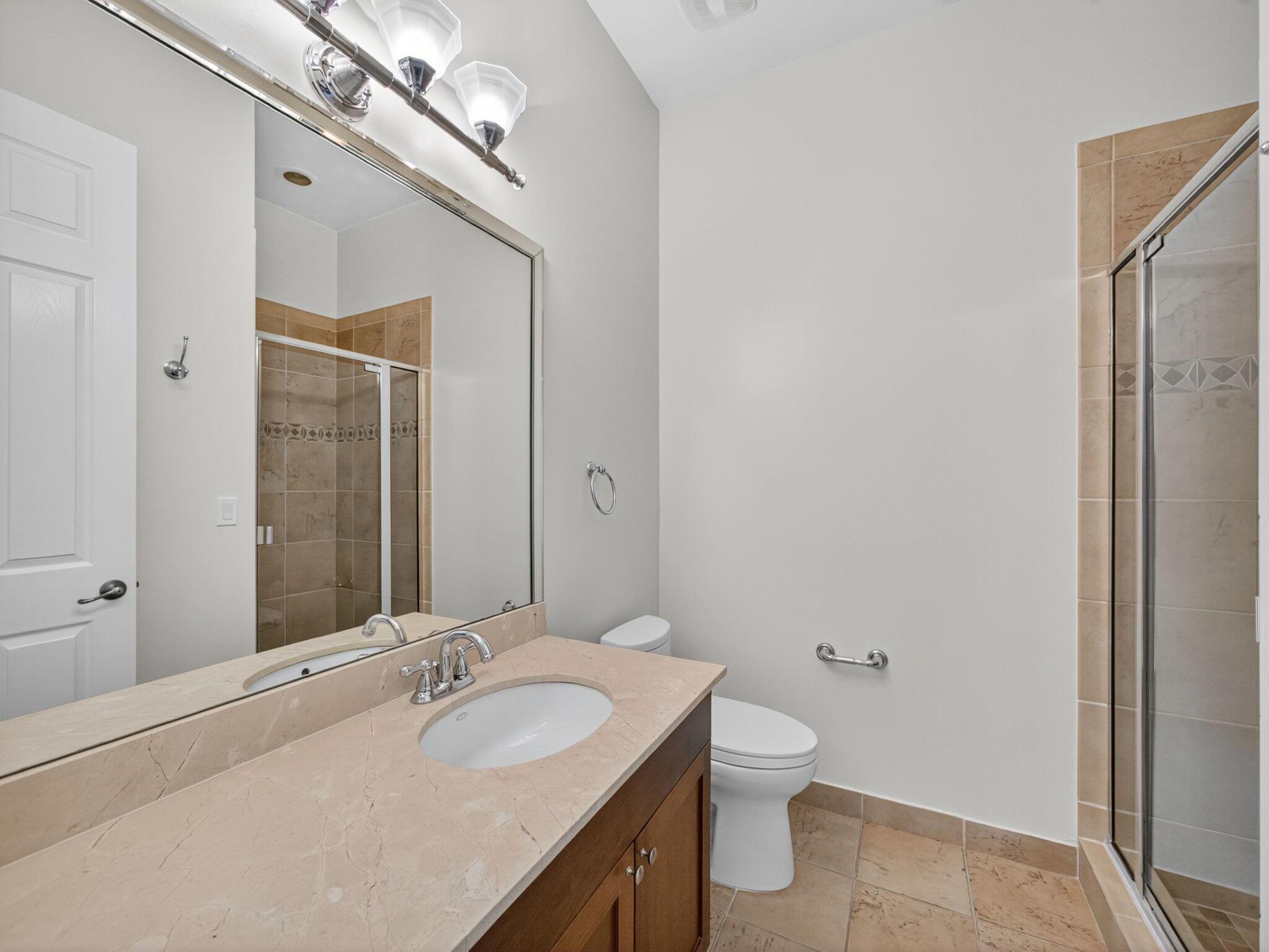 Convention Center Townhom - Residential Lease