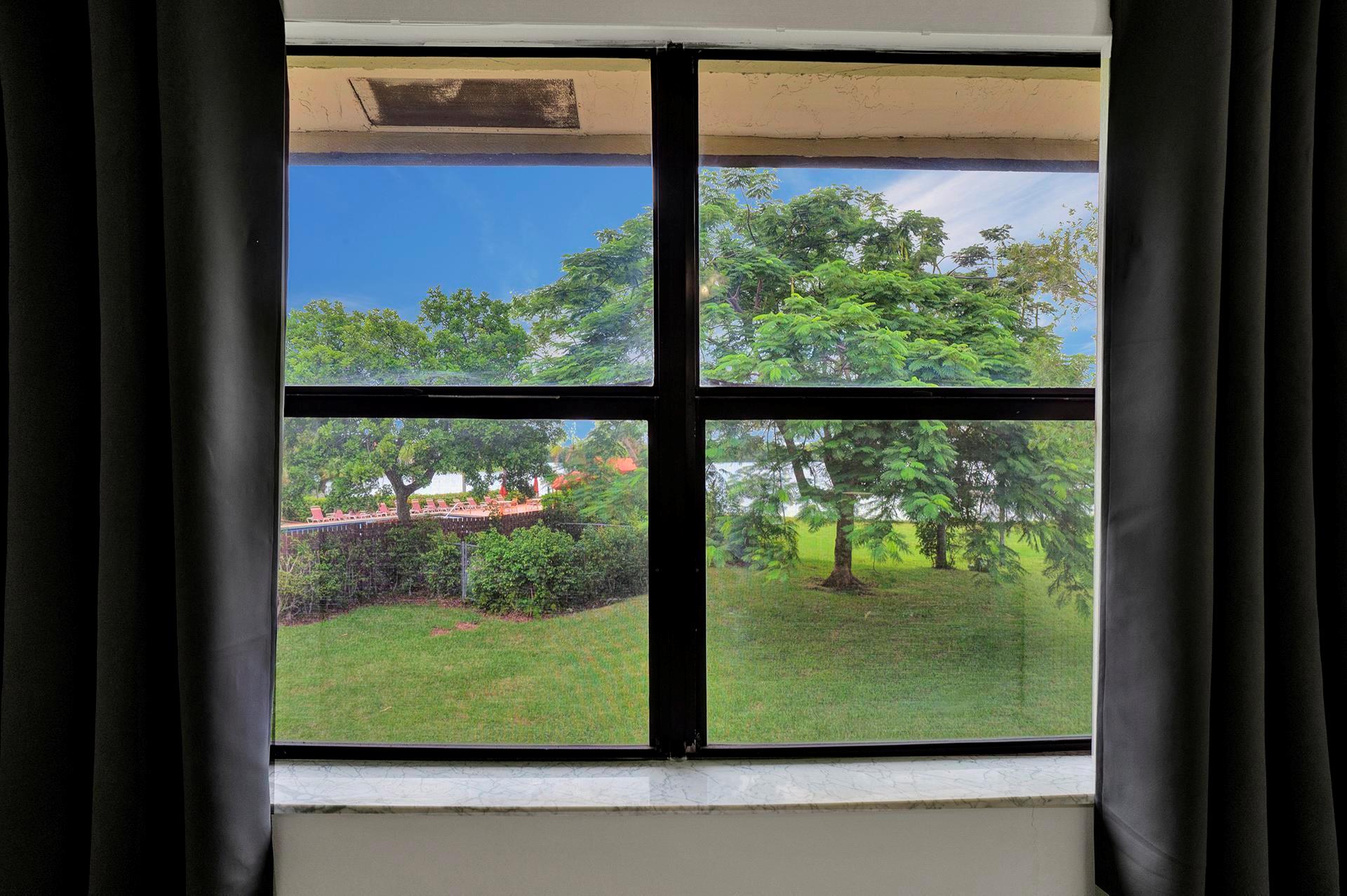 INDEPENDENCE BAY - Residential