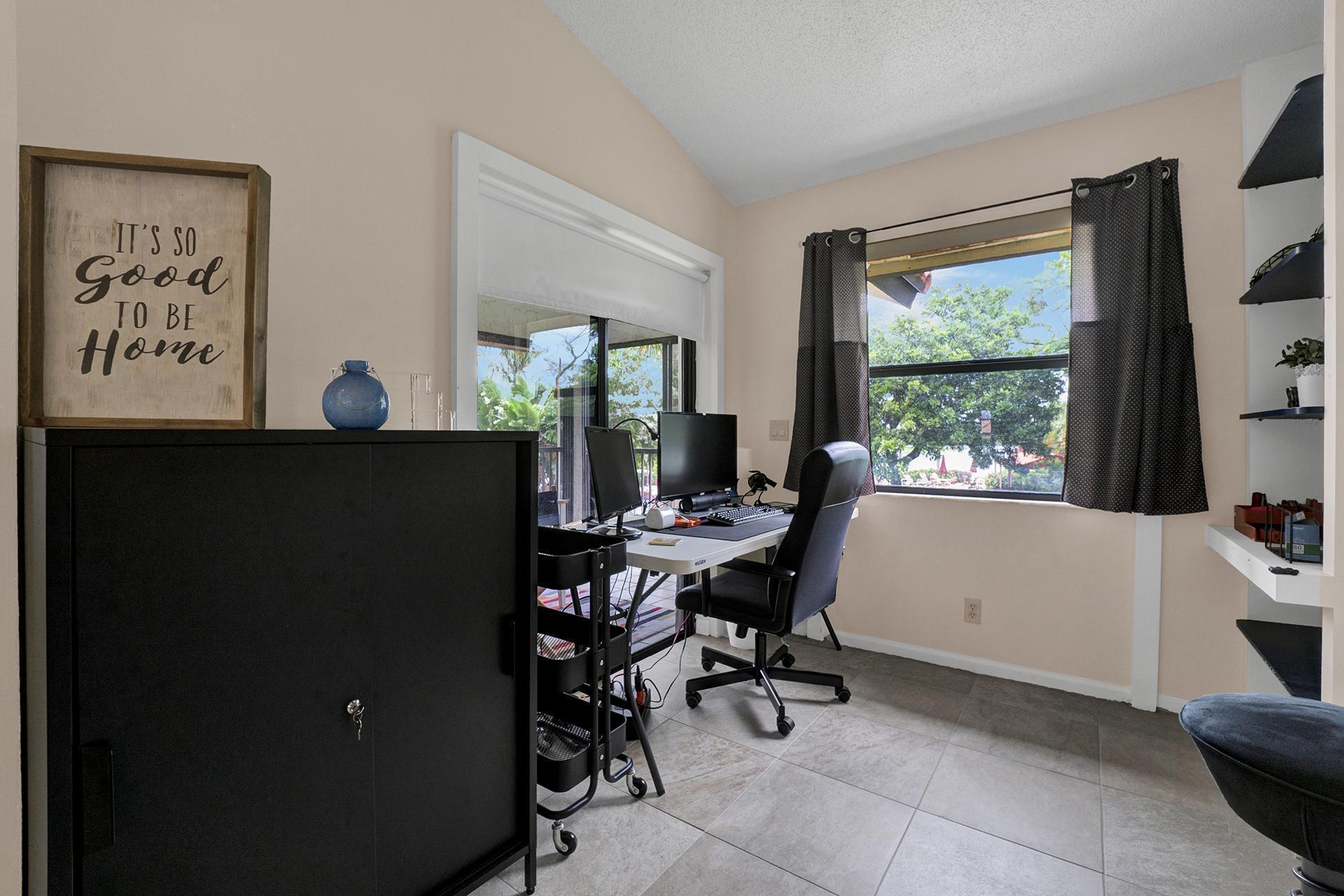 INDEPENDENCE BAY - Residential