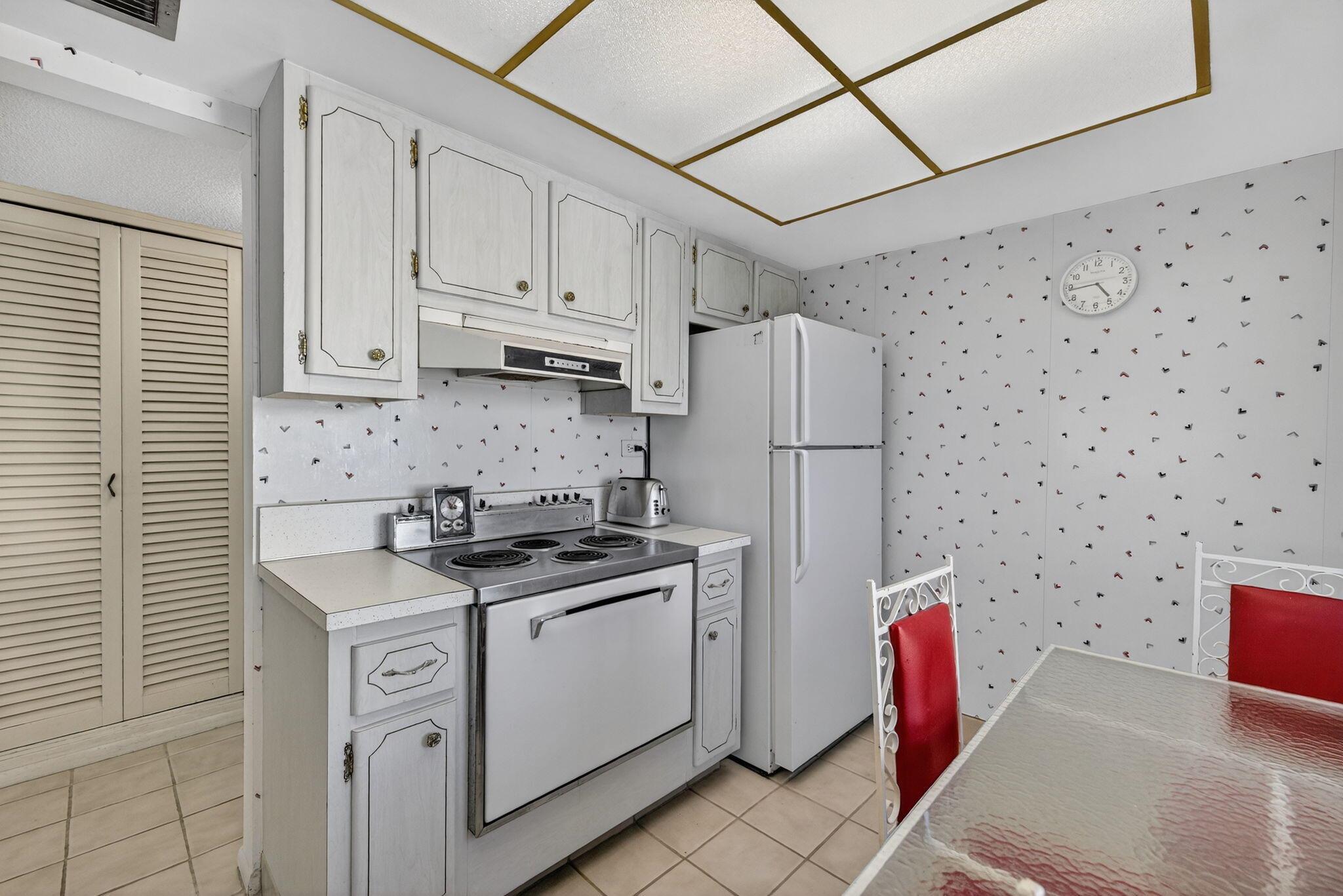 OCEAN HILLSBORO CONDO - Residential