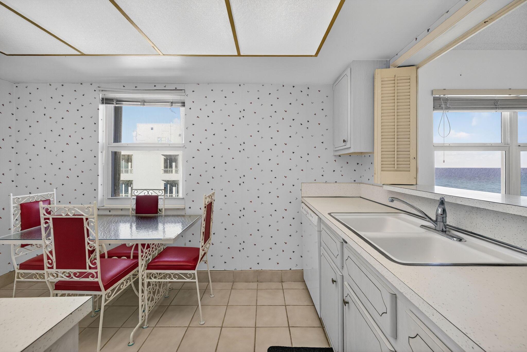 OCEAN HILLSBORO CONDO - Residential