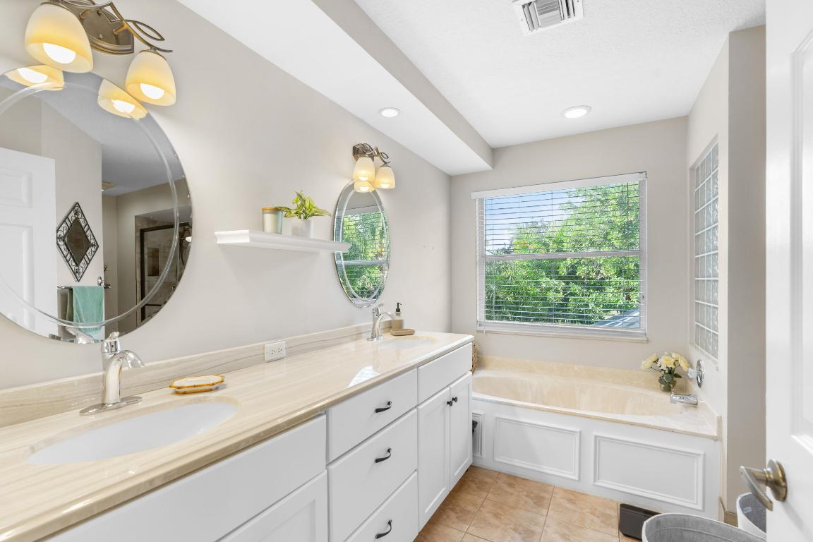 BOCA LANDINGS NORTH - Residential