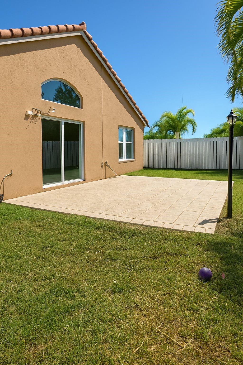 MAPLE RIDGE - Residential