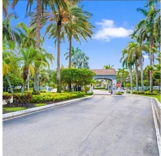 MAPLE RIDGE - Residential