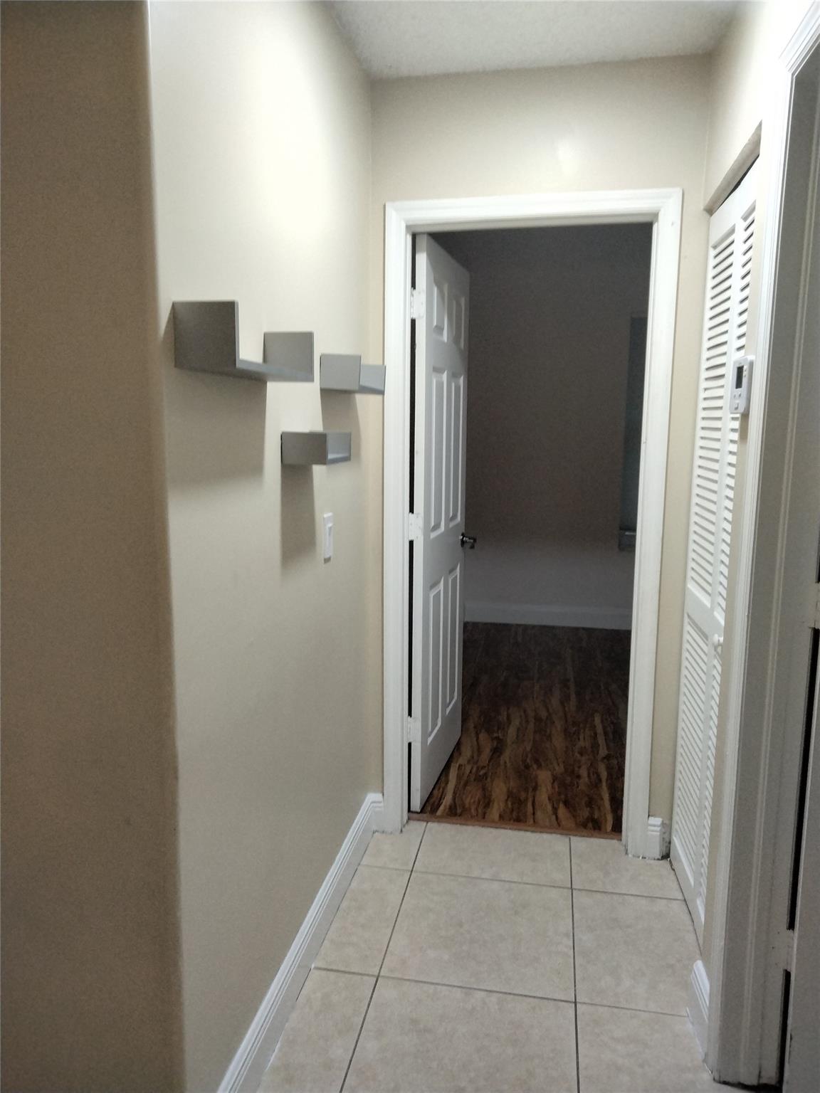 MAPLE RIDGE - Residential