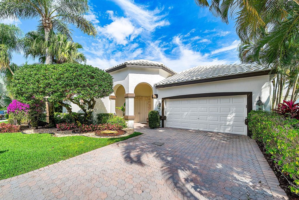 Photo of 17396 Bridleway Trail, Boca Raton, FL 33496 (MLS # B26008259)