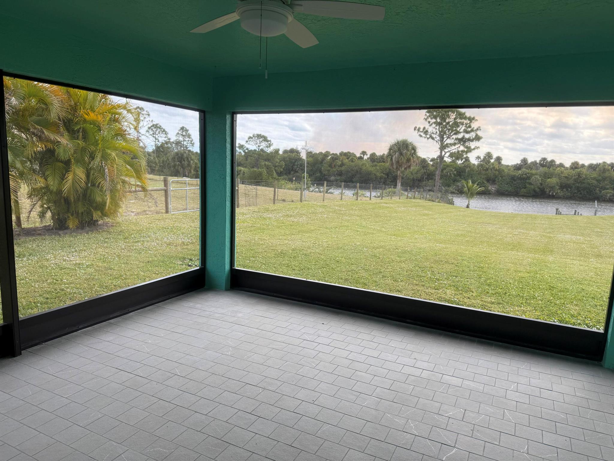 GREENRIDGE WEST - Residential Lease