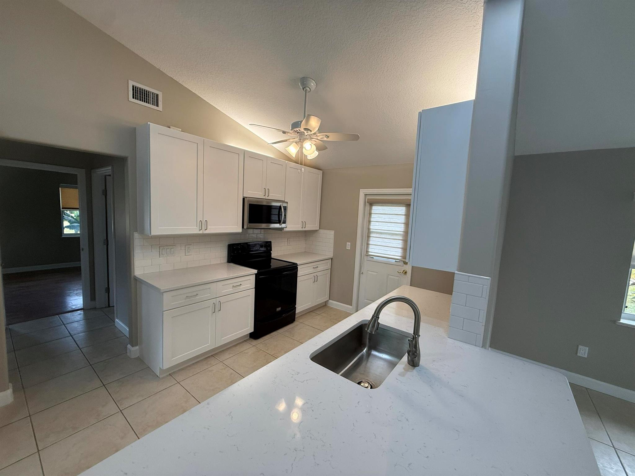 GREENRIDGE WEST - Residential Lease