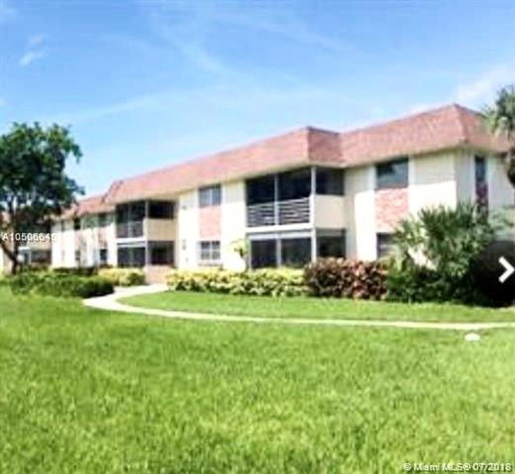 Photo of 22755 SW 66th Ave #205, Boca Raton, FL 33428 (MLS # F10376334)