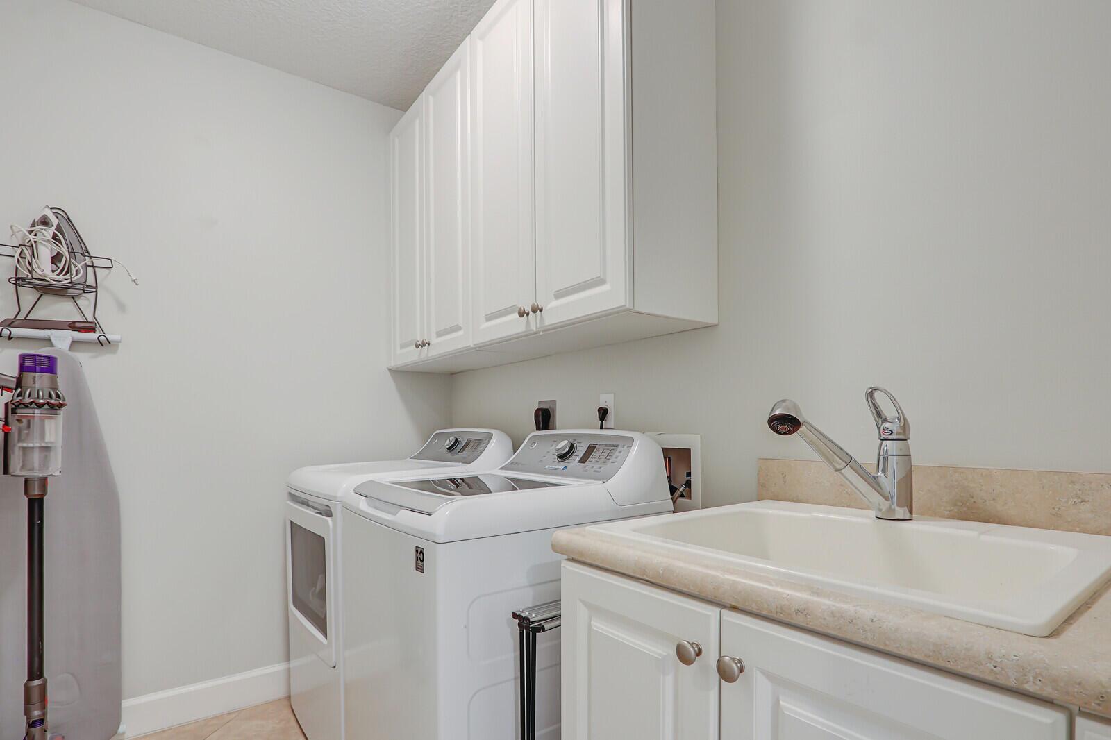 OCEAN BAY VILLAS, A CONDO - Residential