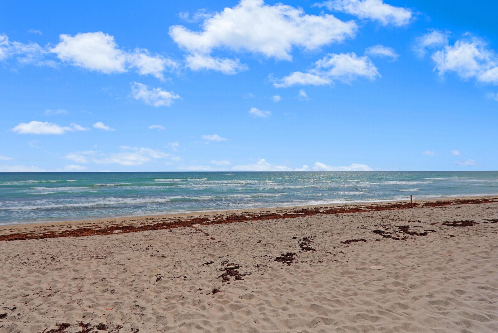 OCEAN BAY VILLAS, A CONDO - Residential