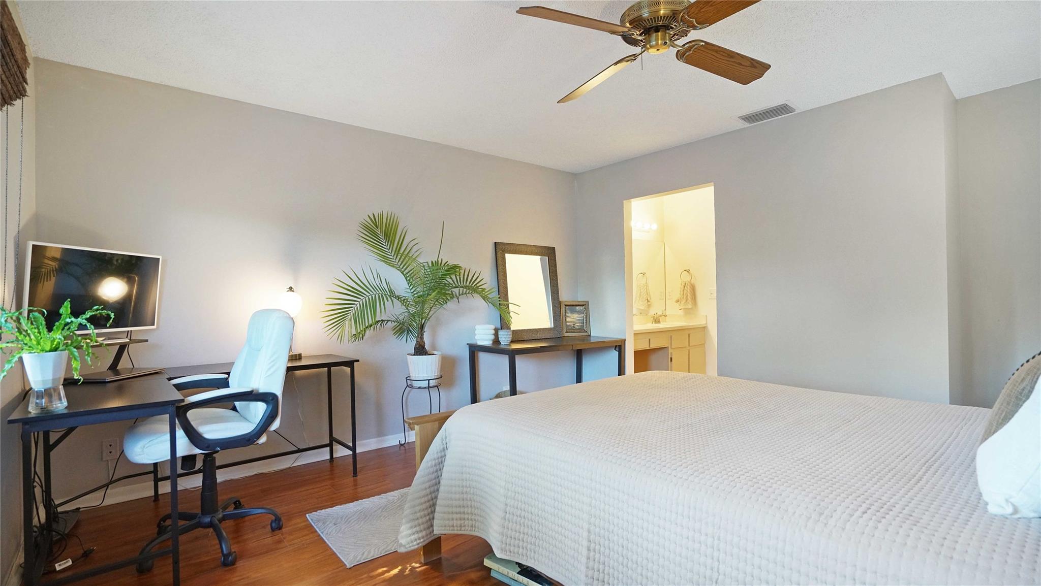 PINES OF OAKLAND FOREST - Residential