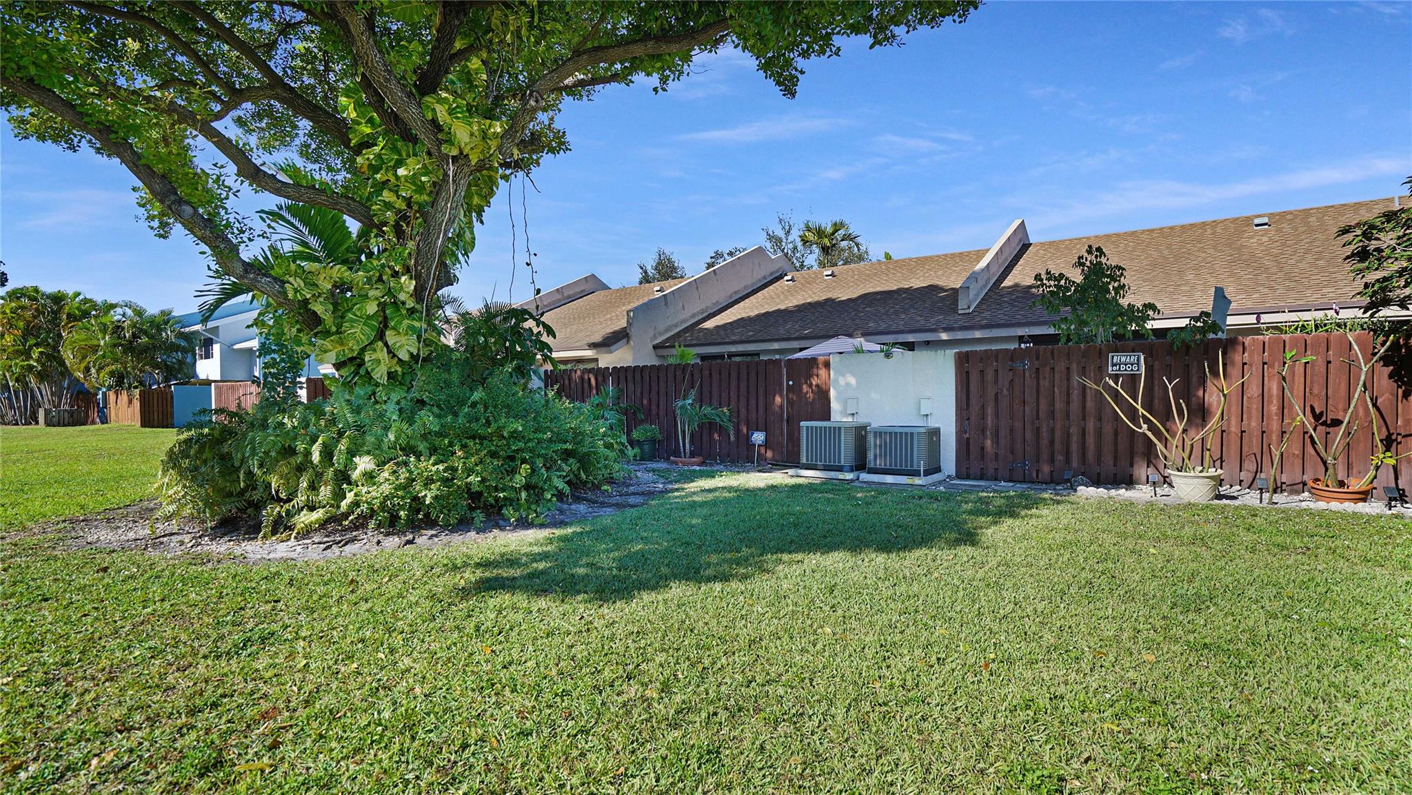 PINES OF OAKLAND FOREST - Residential