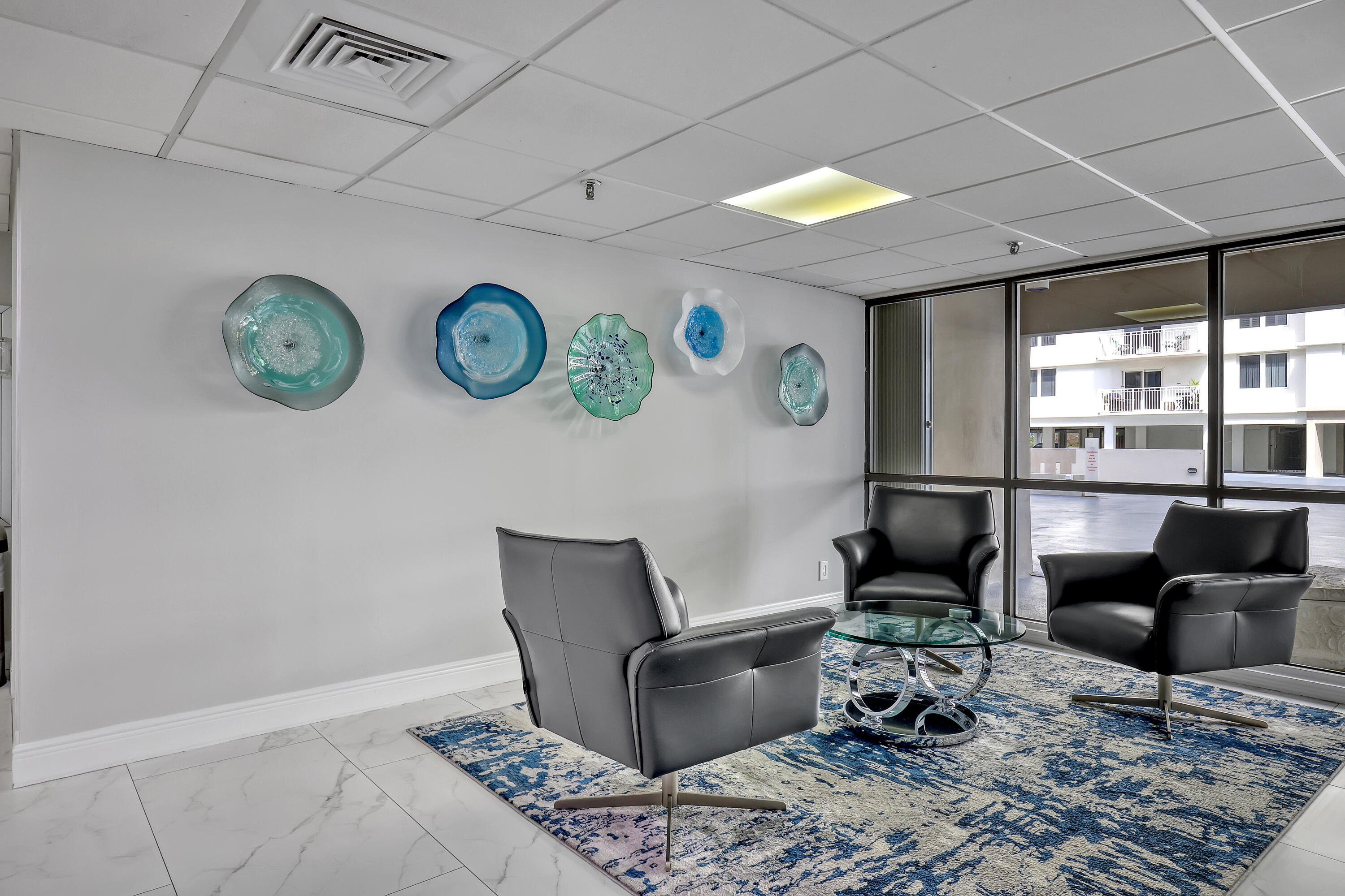 AMBASSADORS V NORTH CONDO - Residential