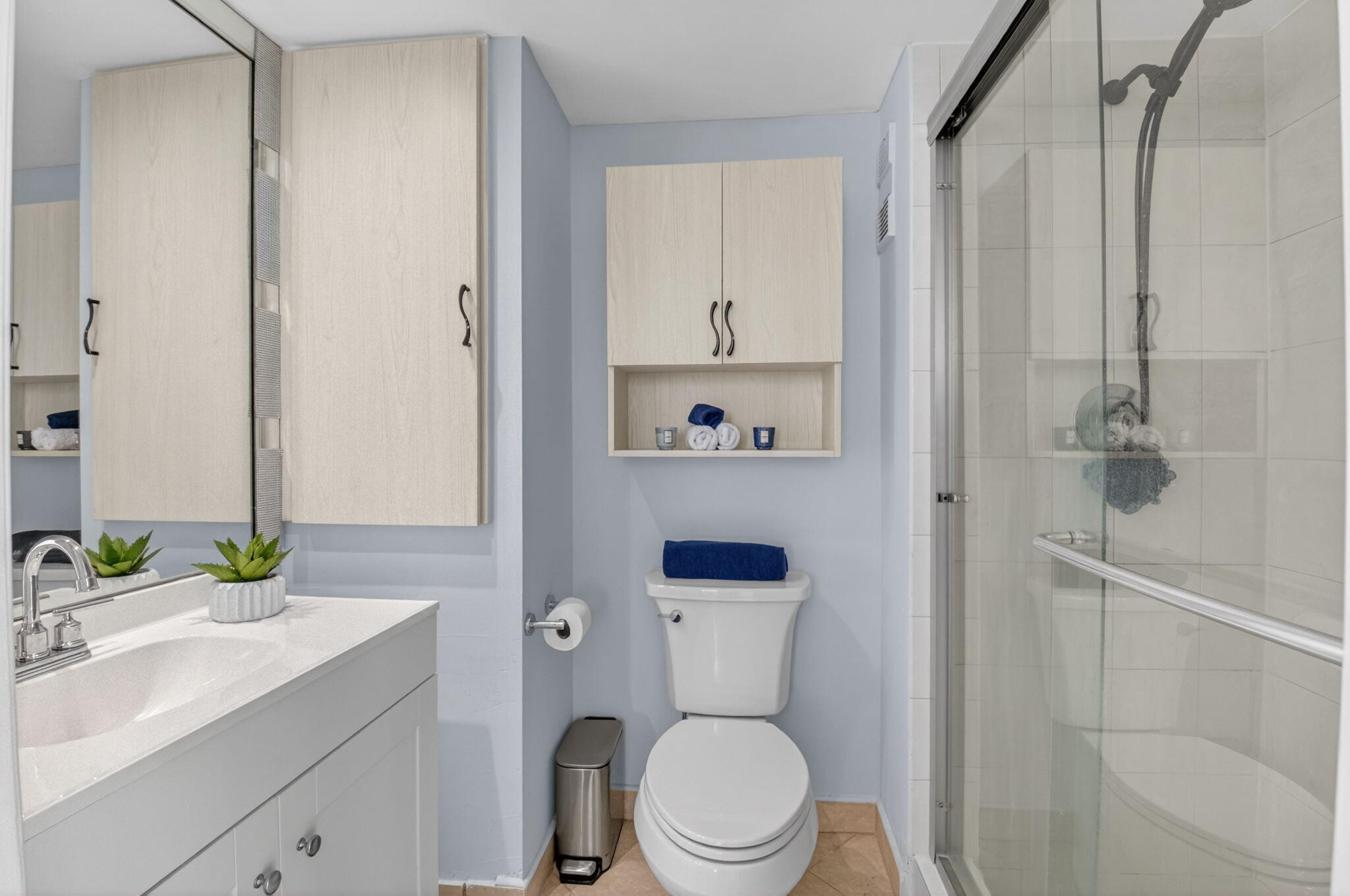 AMBASSADORS V NORTH CONDO - Residential