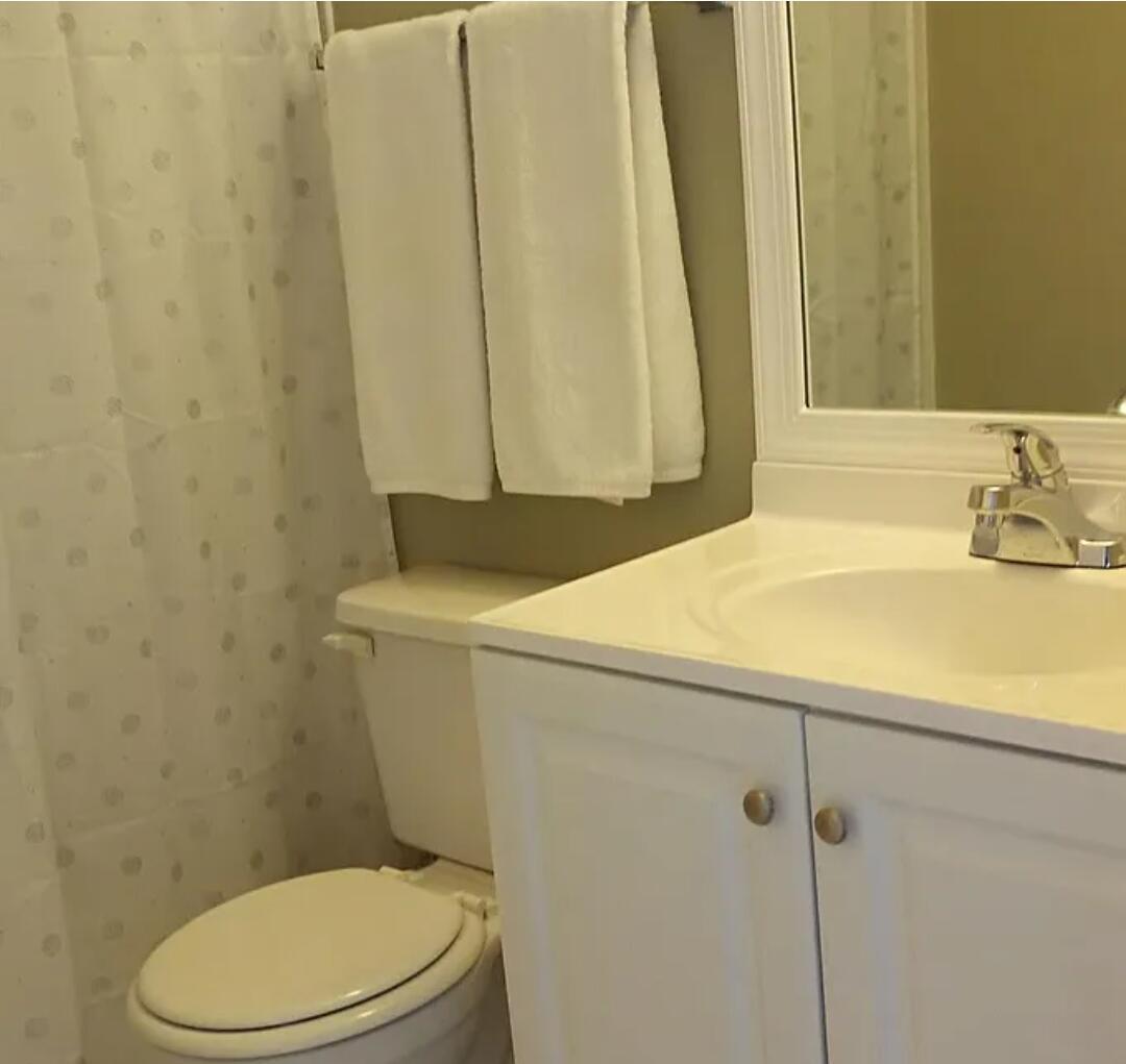 BENT PALM APTS COND DECL FILED 3-18-80 - Residential