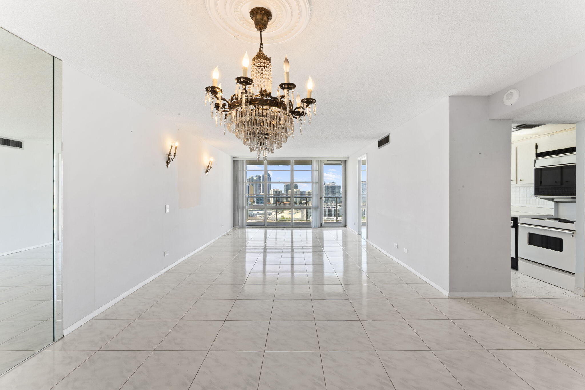 WINSTON TOWER 300 CONDO - Residential