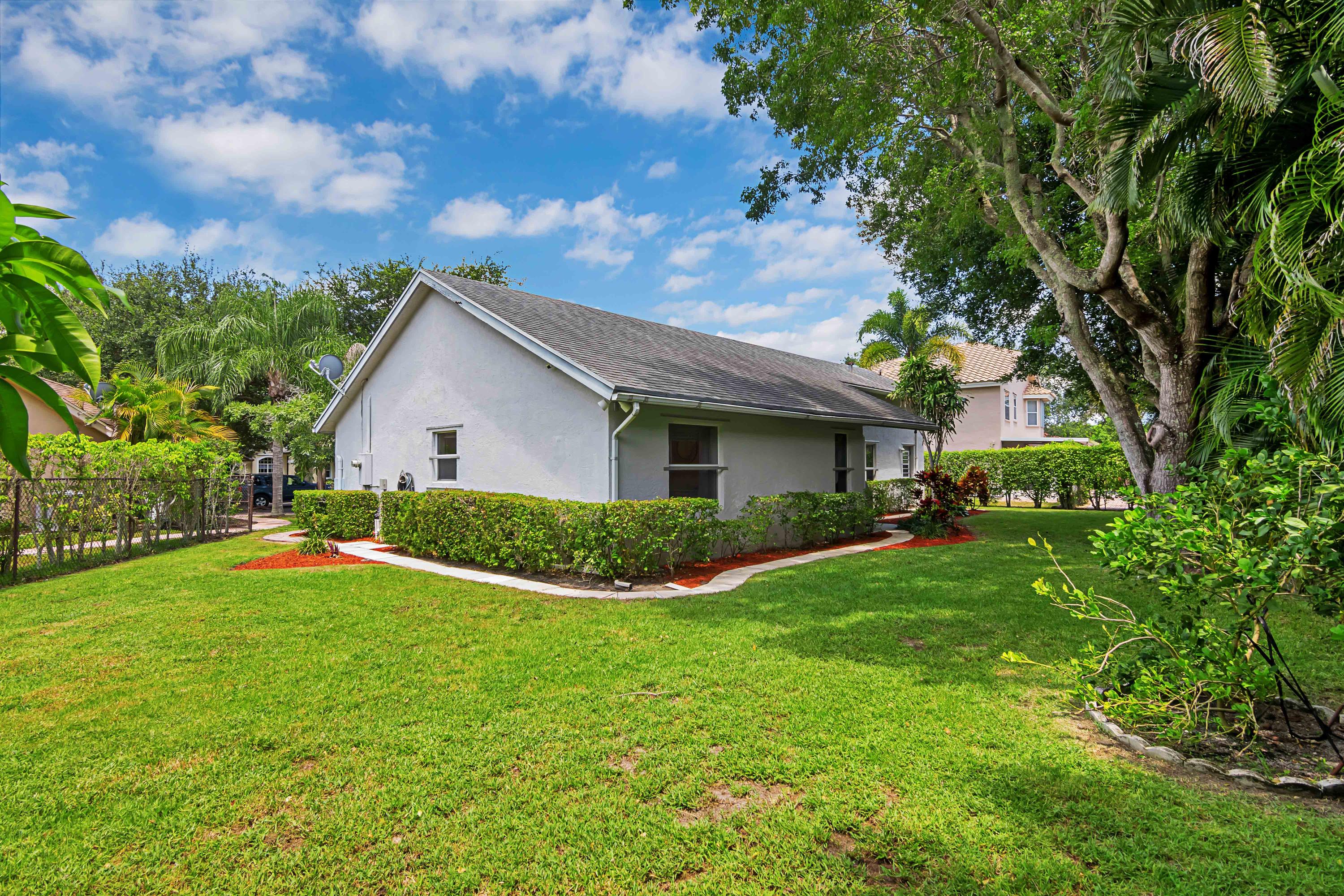 WINSTON PARK SEC 2-B - Residential