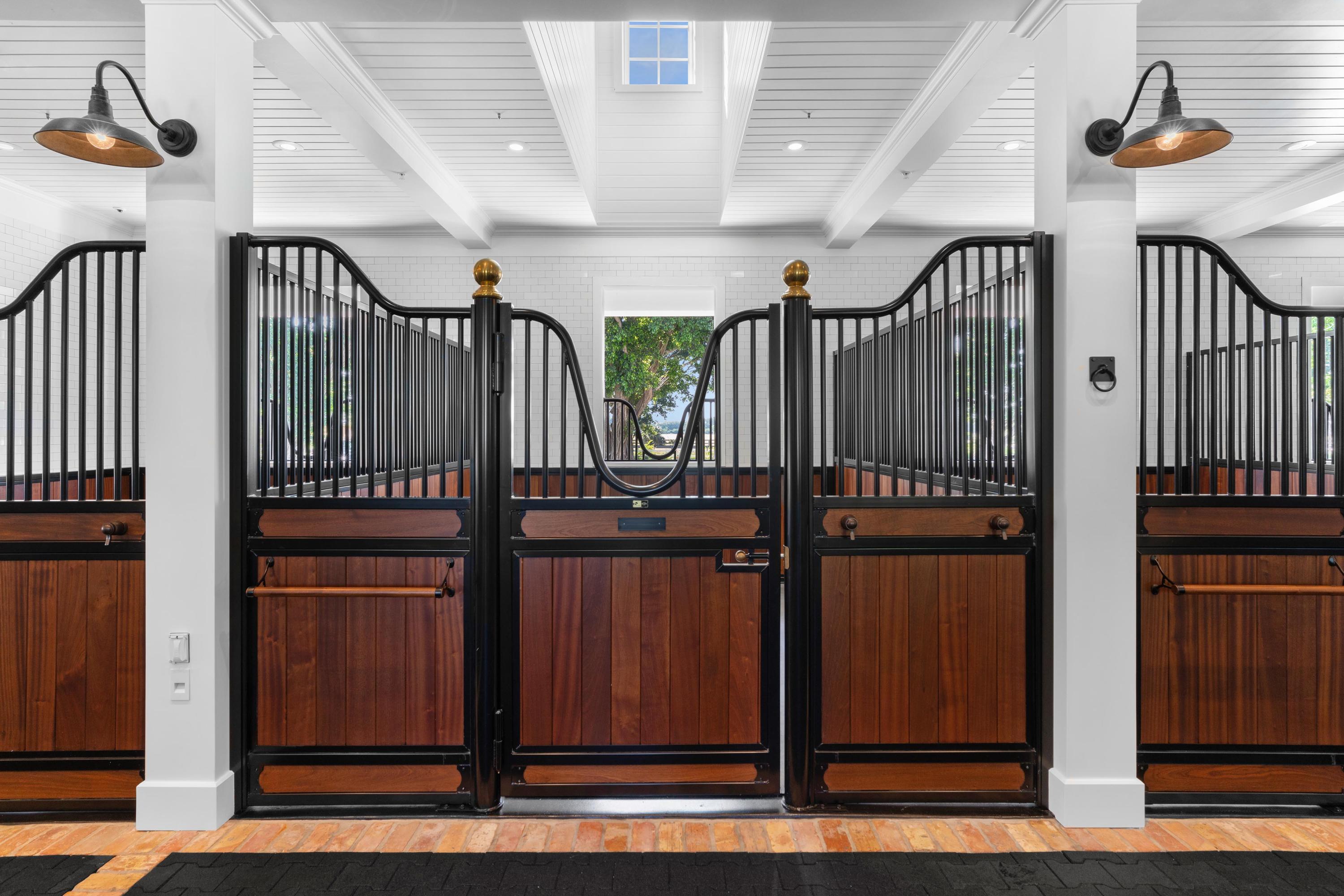 BLACK WATCH FARM 2 - Land