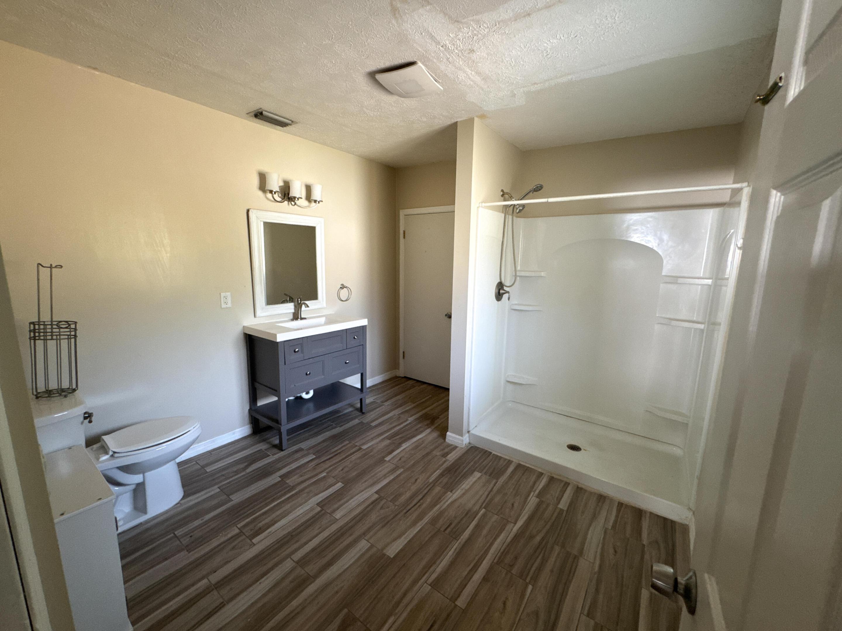 LAKEWOOD PARK-UNIT 5 - Residential