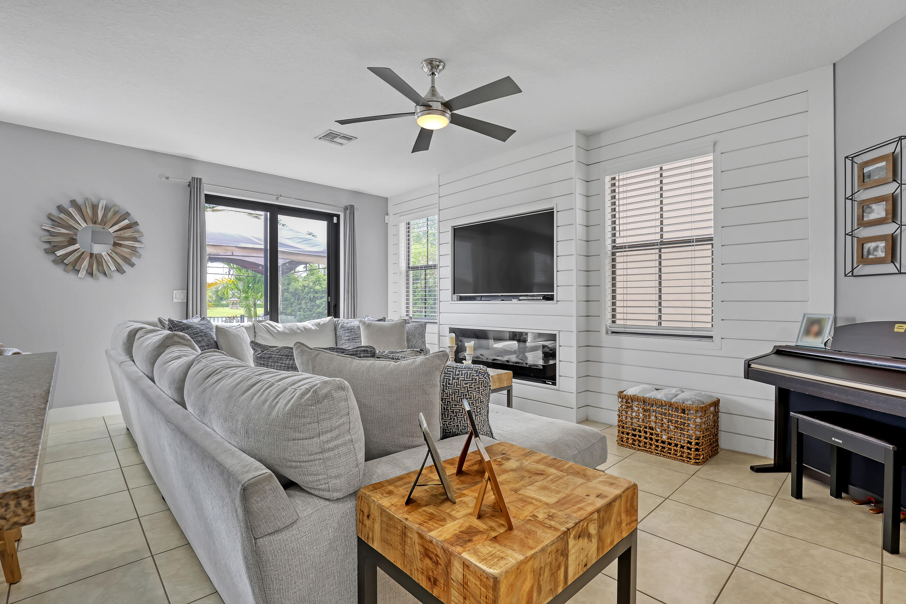 MEDITERRANEA - Residential