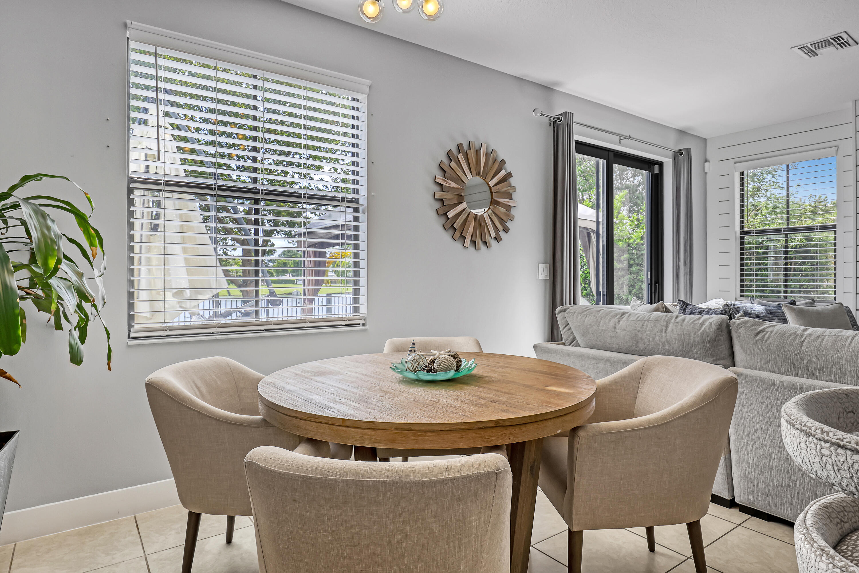 MEDITERRANEA - Residential