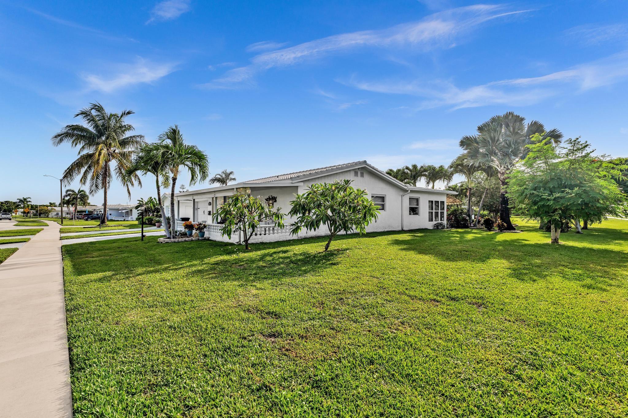 2204 Campanelli Blvd