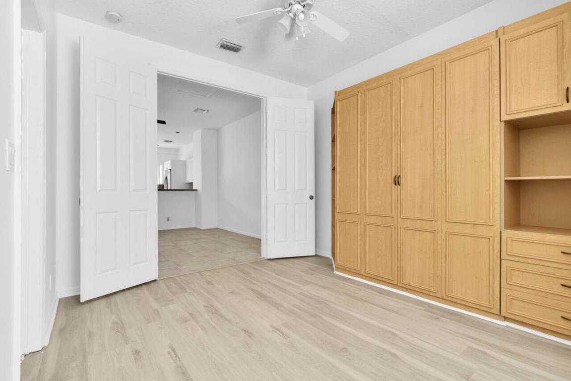 DEERFIELD BEACH - Residential Lease