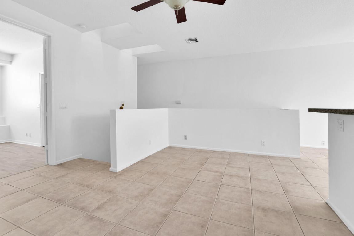 DEERFIELD BEACH - Residential Lease