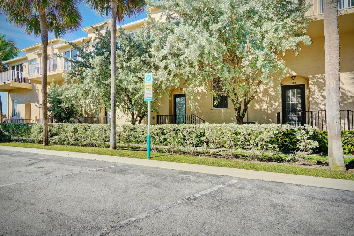 DEERFIELD BEACH - Residential Lease