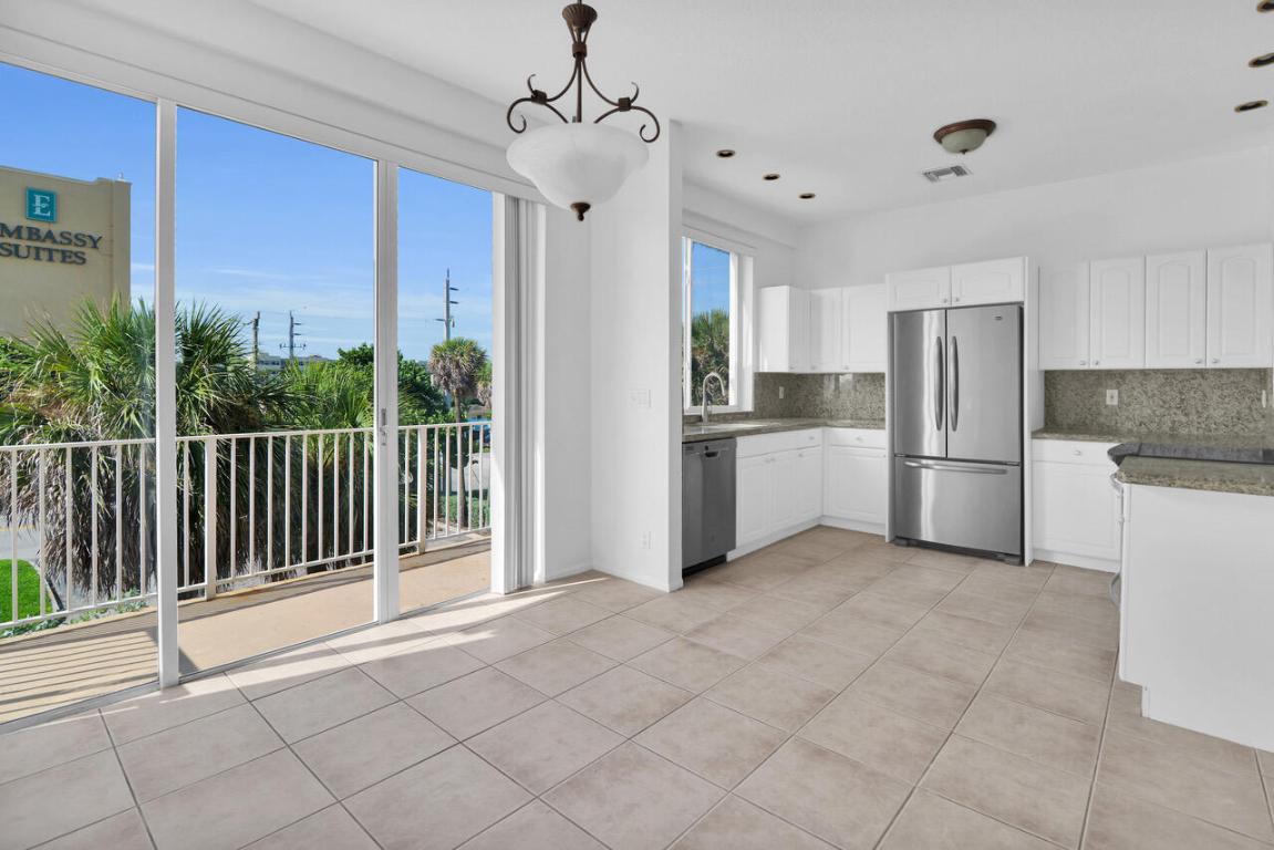 DEERFIELD BEACH - Residential Lease