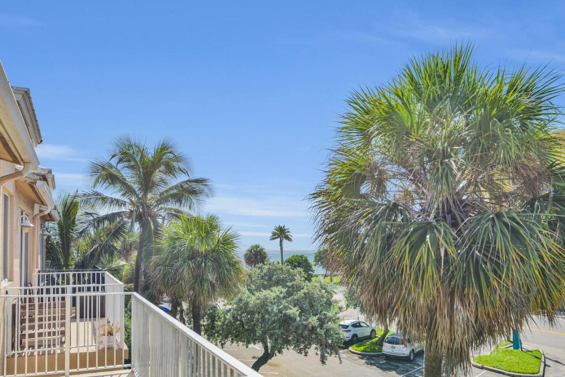 DEERFIELD BEACH - Residential Lease