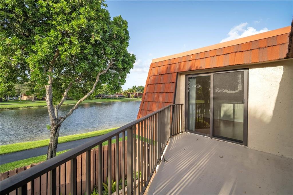VILLAGE AT BOCA RIO PH 1 - Residential