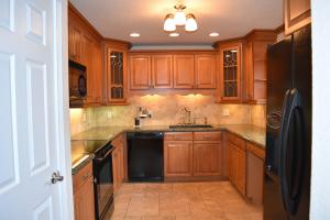 HILLSBORO HEIGHTS - Residential