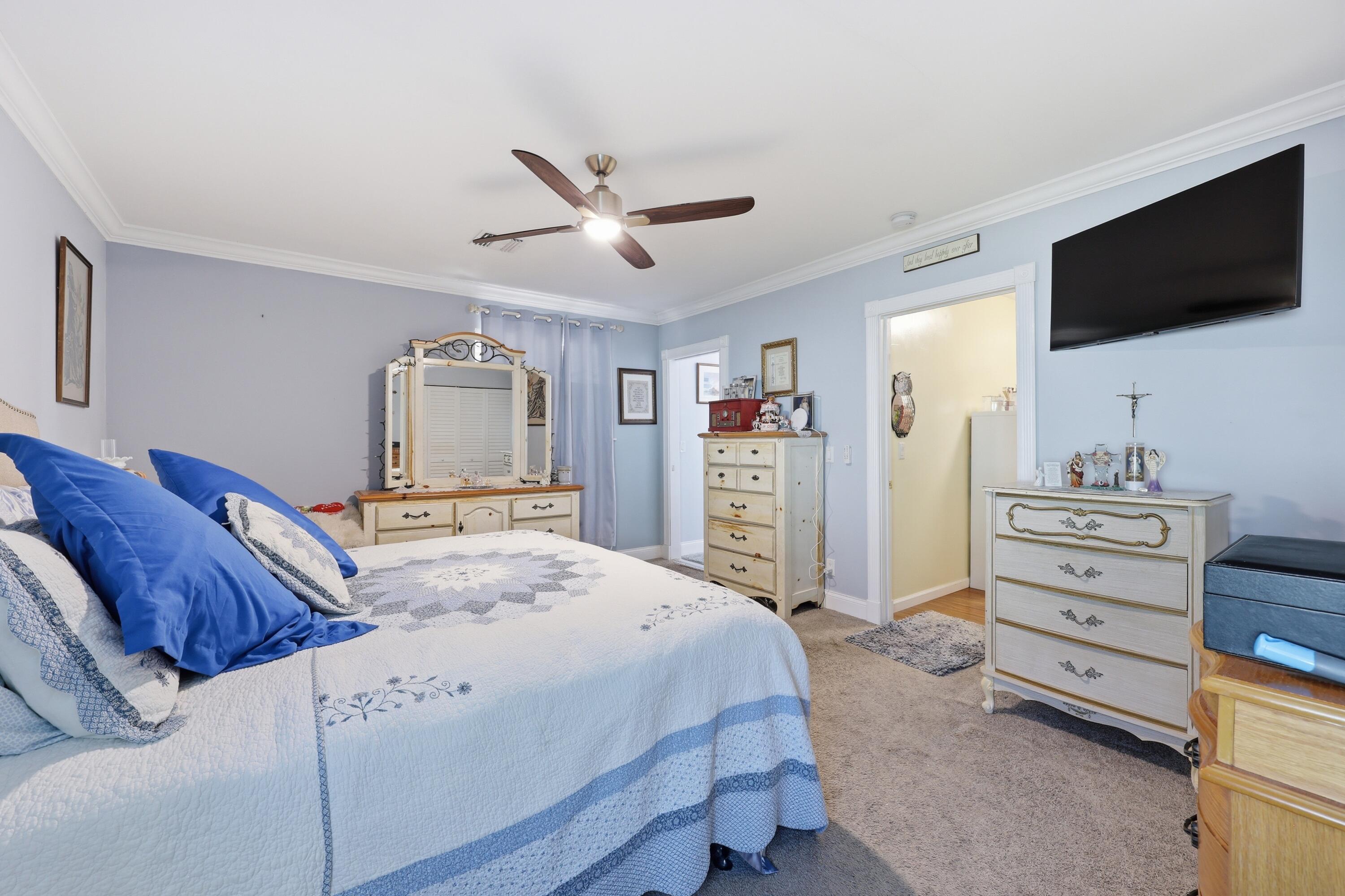 BRENTWOOD - Residential