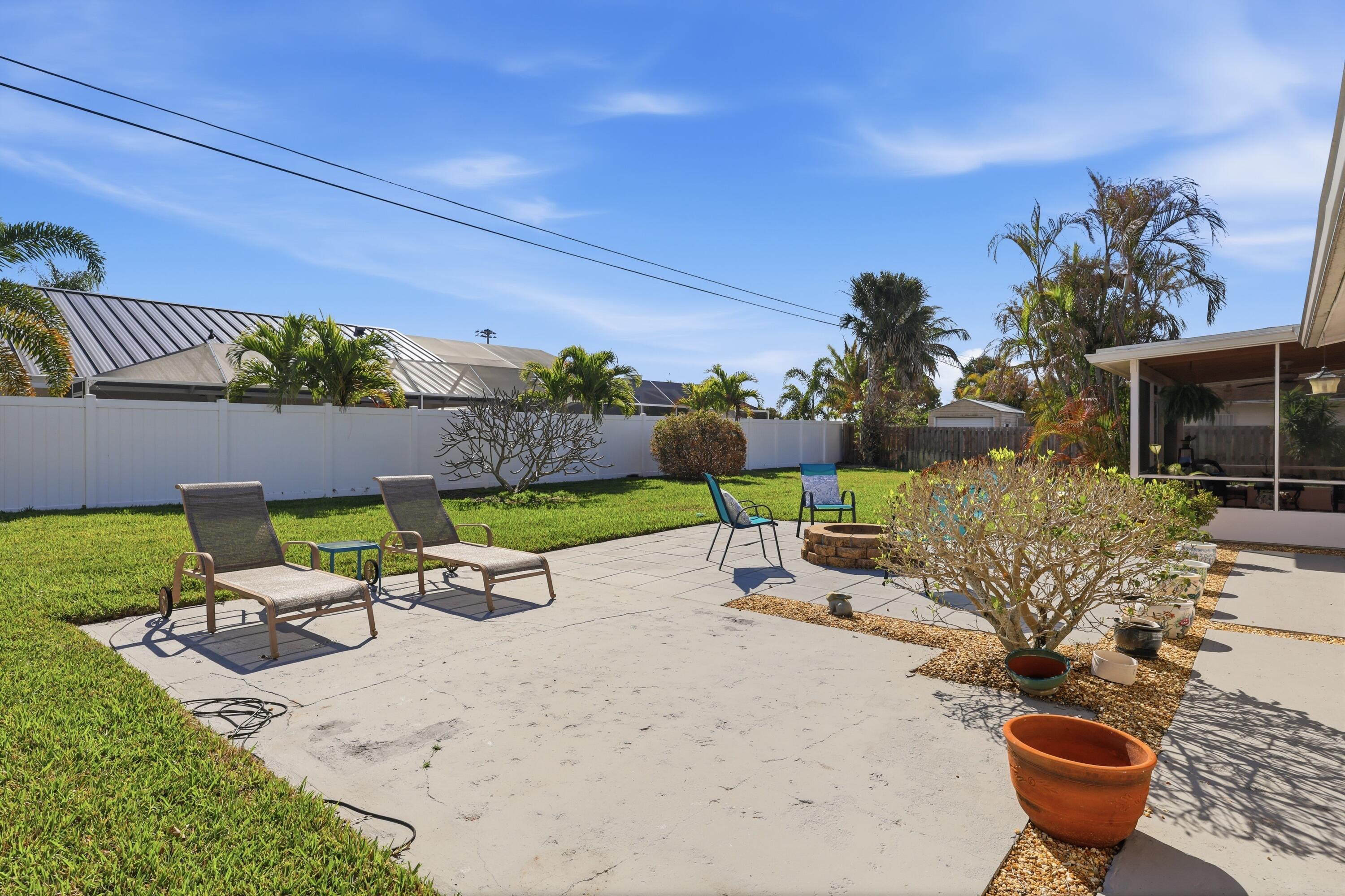 BRENTWOOD - Residential