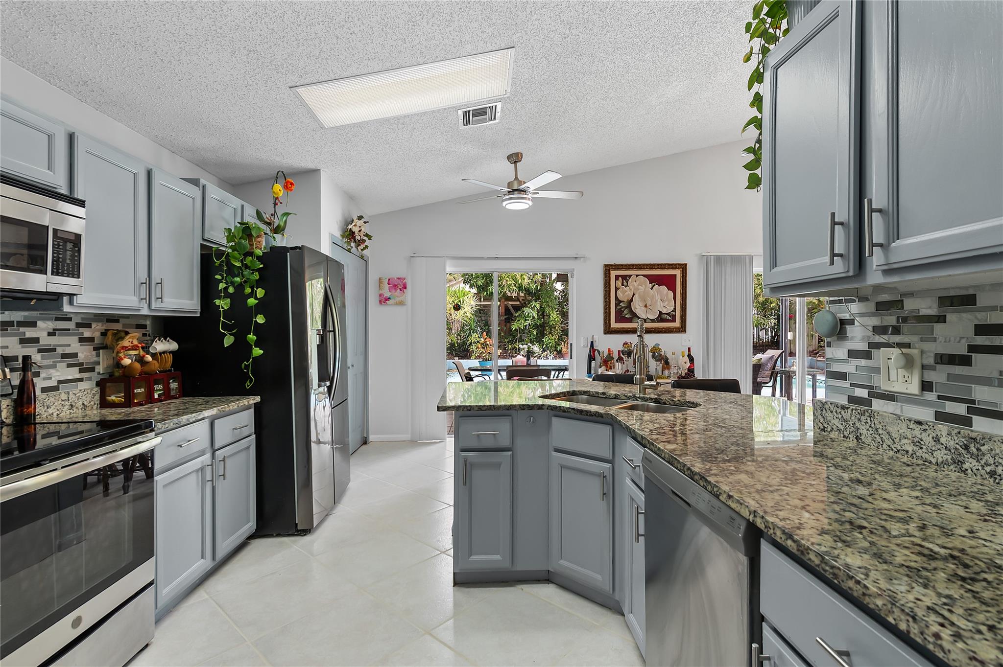 5161 Willow Pond Rd