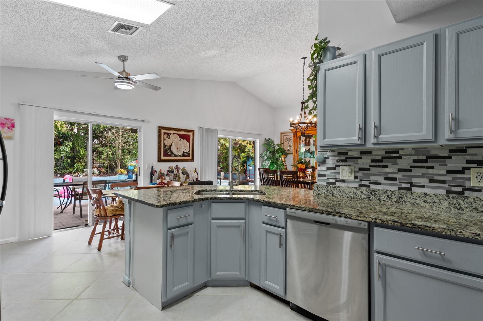 5161 Willow Pond Rd