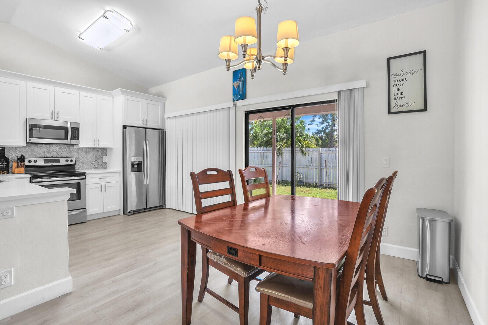 JUPITER VILLAGE TOWNHOMES - Residential