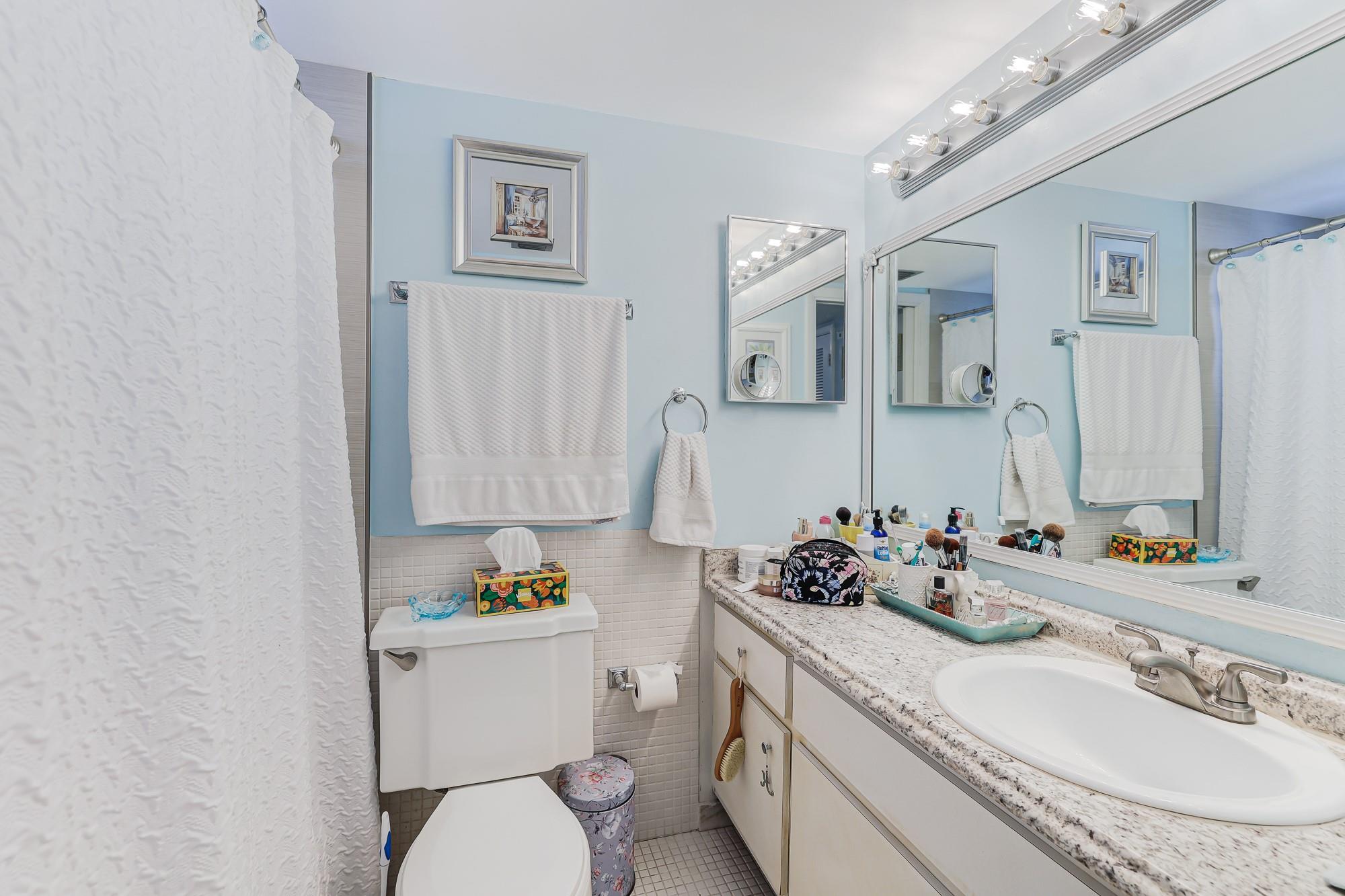 201 N Ocean Blvd 801