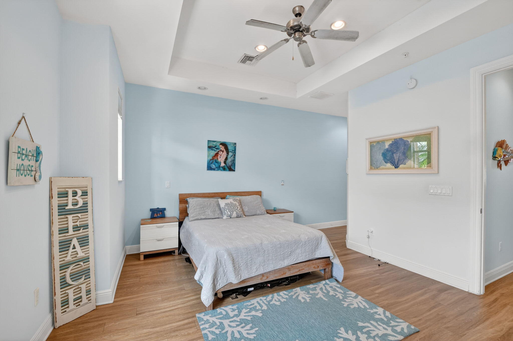 PENINSULA ON THE INTRACOASTAL CONDO - Residential